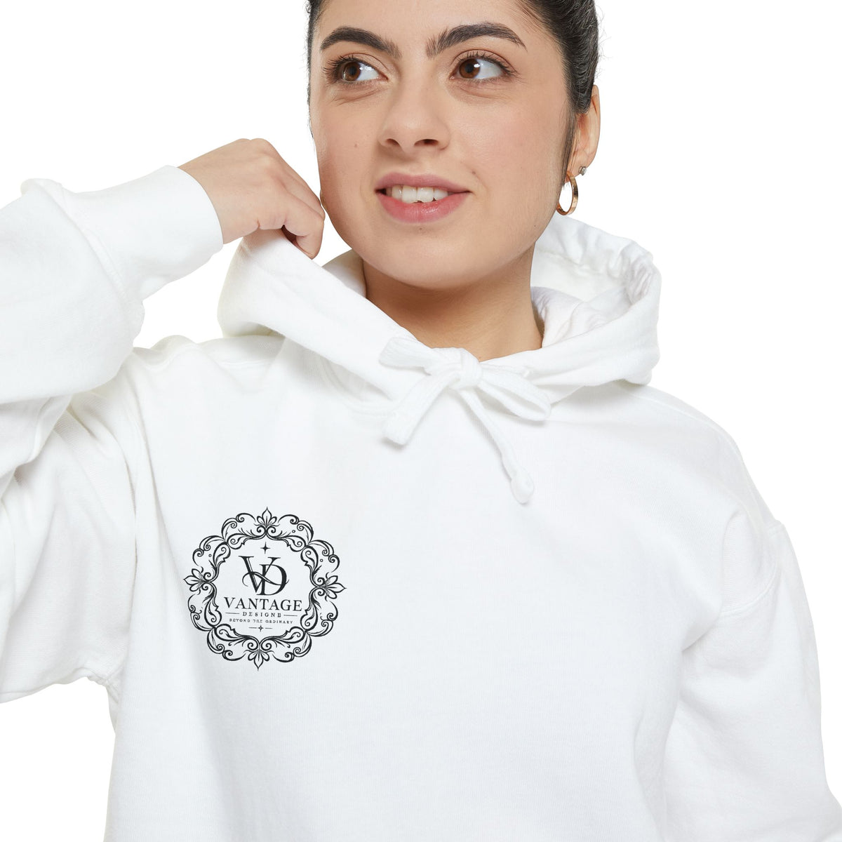 VANTAGE DESIGN — Heritage Essential Hoodie